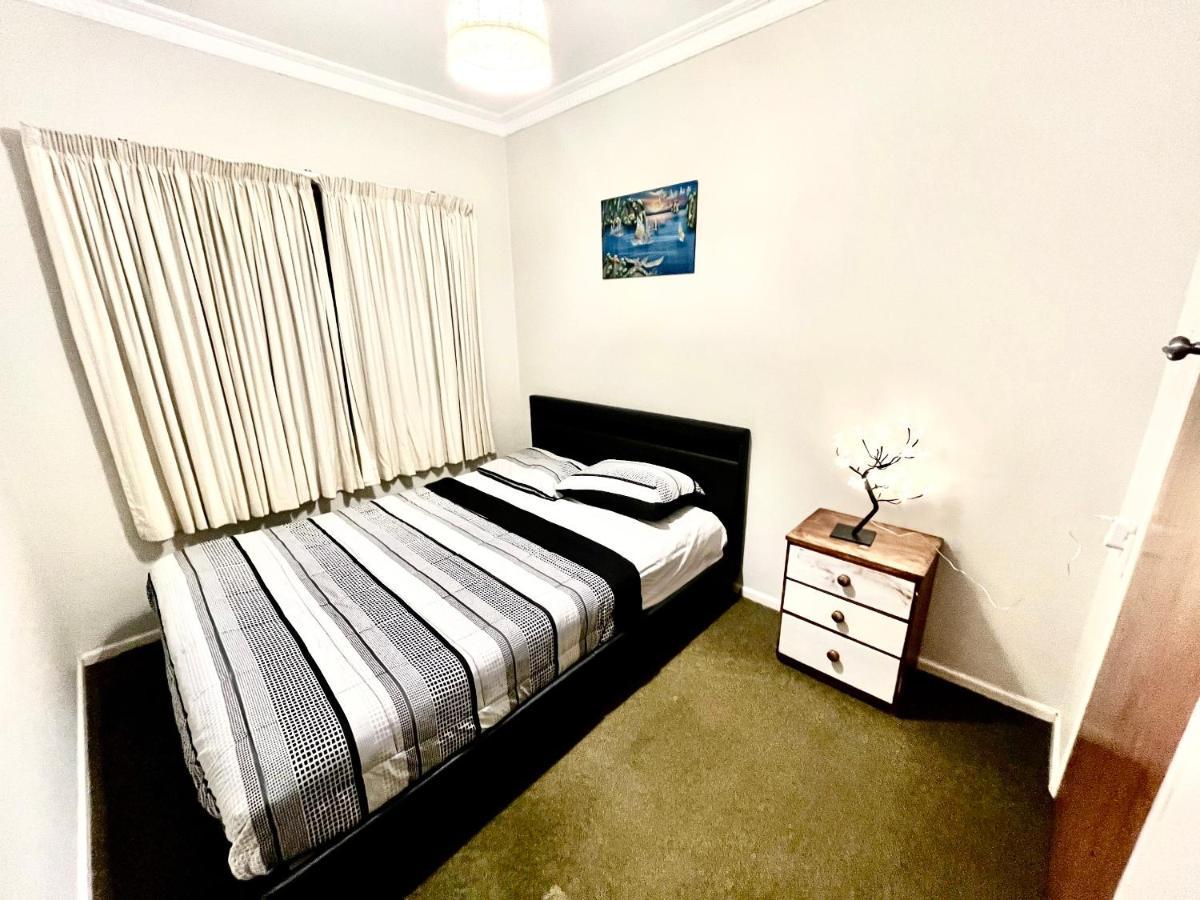 Private Rooms In Central 奥克兰 外观 照片